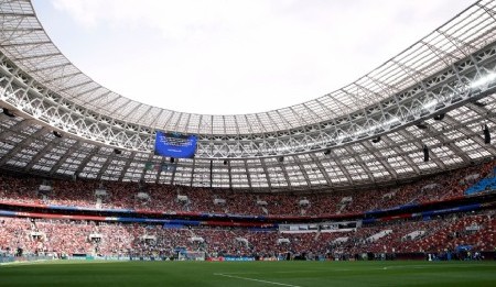 El Estadio Olímpico Luzhniki abrió sus puertas a más de 80.000 espectadores de todo el mundo para presenciar la ceremonia de inauguración del Mundial. Foto Infobae