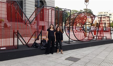 La Diseñadora Mariela Lopazzo Directora de Dopler y Gte de Producción  @italiaenlapiel del Corredor Productivo Turistico y Cultural Italia Argentina junto a parte del  staff Julieta León  visitando MICA en el marco de la difusión de @italiaenlapiel