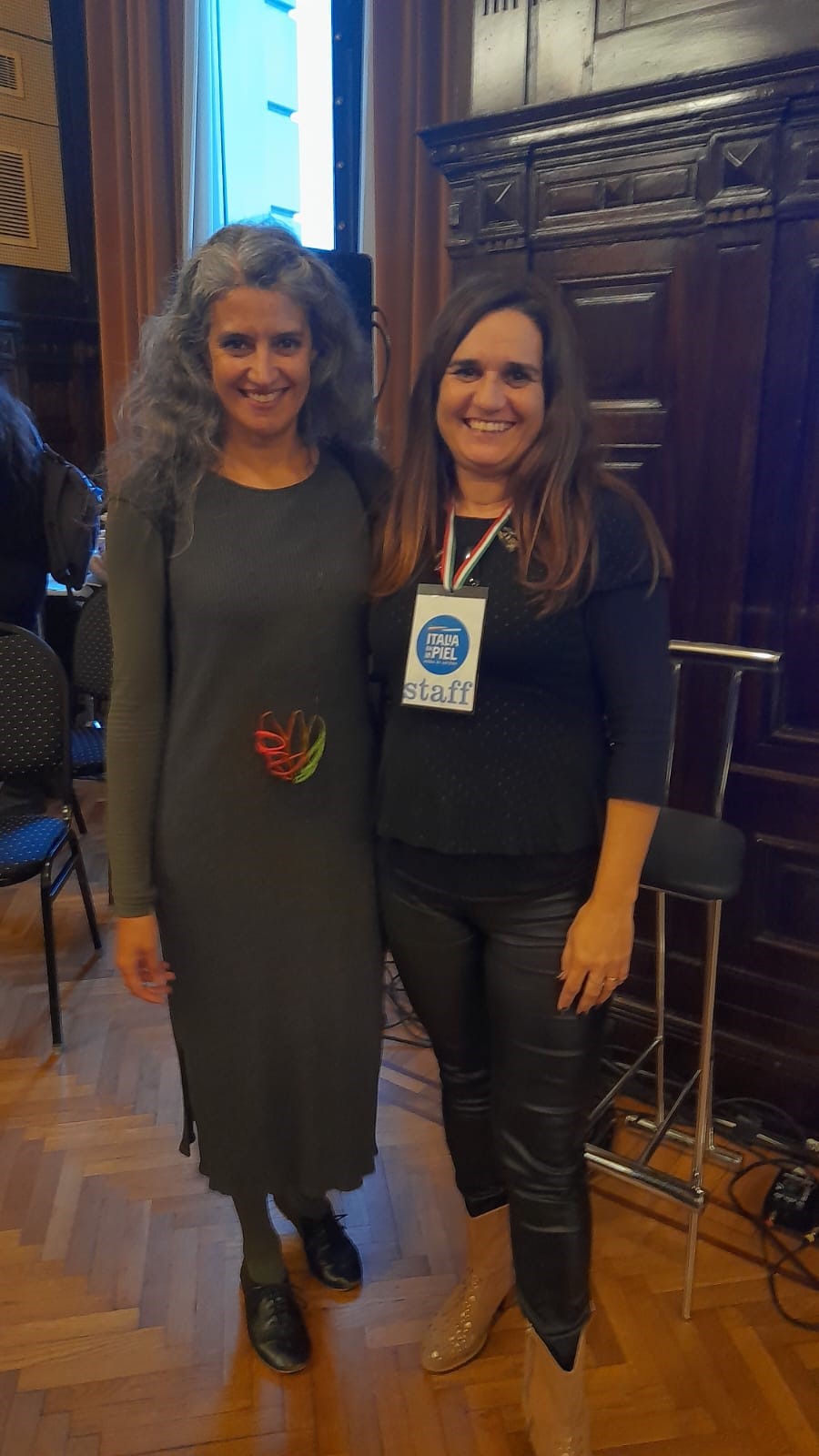 Junto a la talentosa  diseñadora de accesorios Ana Pina llegada para el evento desde Portugal, en el Networking Federal de MICA