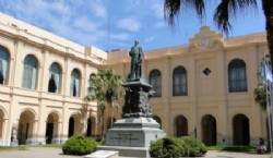 Universidad Nacional de Córdoba
