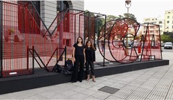 La Diseñadora Mariela Lopazzo Directora de Dopler y Gte de Producción  @italiaenlapiel del Corredor Productivo Turistico y Cultural Italia Argentina junto a parte del  staff Julieta León  visitando MICA en el marco de la difusión de @italiaenlapiel